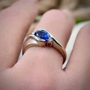 10k White Gold Sapphire Diamond Ring Vintage Bypass Minimalist Band LGL Size 6.5